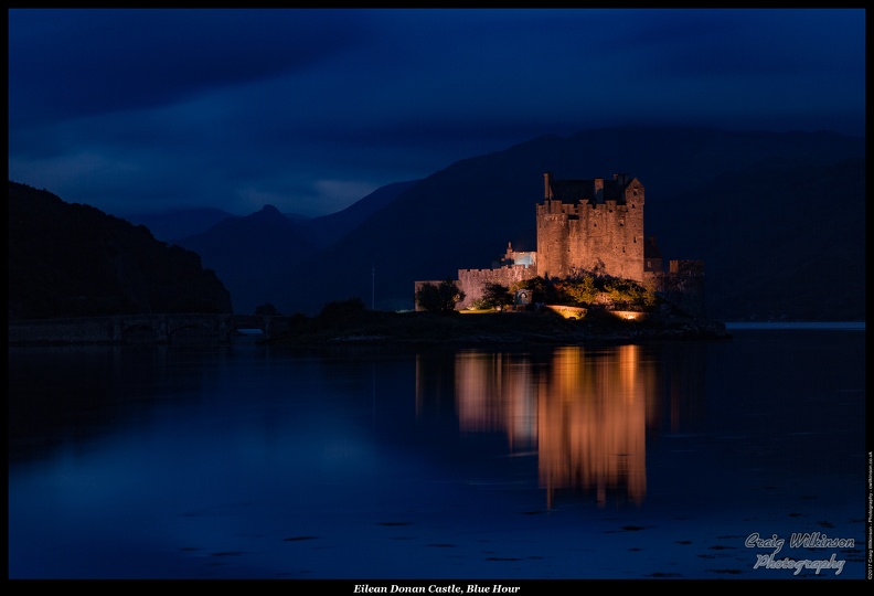 01-Eilean Donan Castle, Blue Hour - (5760 x 3840)