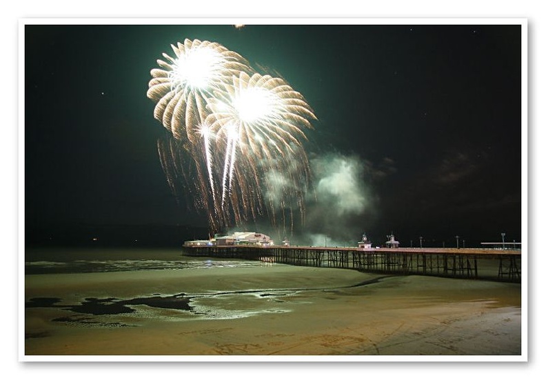 Blackpool Fireworks 2006 (China)(4)