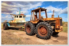 Boat & Tractor - Spurn Point